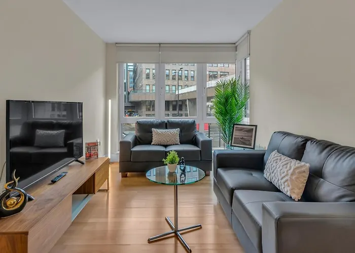 Large 1 Bed Apartment London Cutty Sark Greenwich Close To Canary Wharf - Perfect For Corporates And Tourists