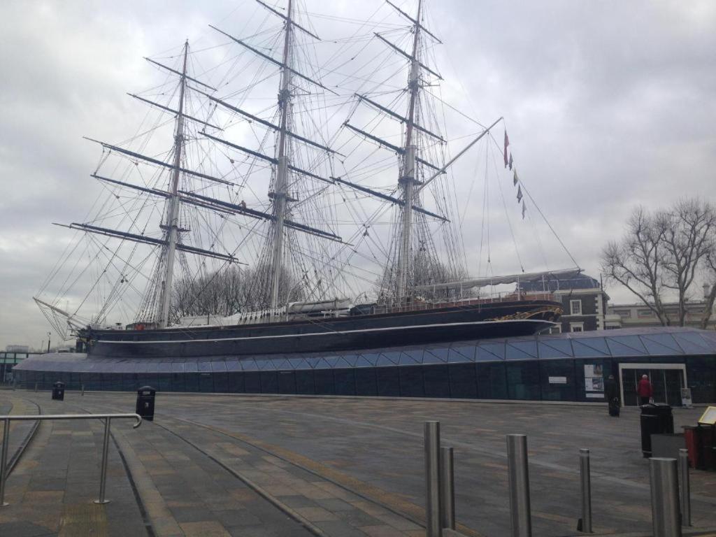 Apartament Large 1 Bed Cutty Sark Greenwich Close To Canary Wharf - Perfect For Corporates And Tourists Londra