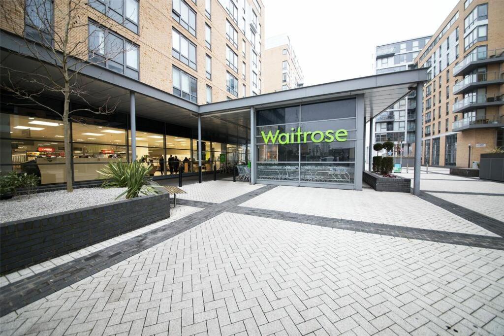 Large 1 Bed Cutty Sark Greenwich Close To Canary Wharf - Perfect For Corporates And Tourists Apartament Londra